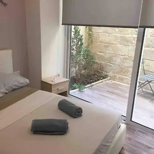 - 2 Mins From The Beach Appartamento